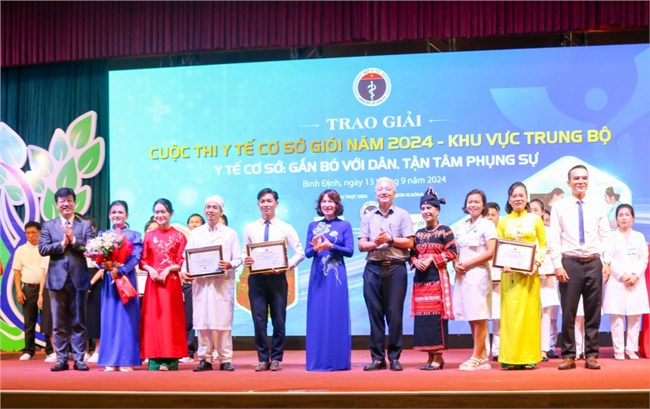 
 Tôn vinh đội ngũ y tế cơ sở qua cuộc thi “Y tế cơ sở giỏi năm 2024”  khu vực Trung Bộ (15/09/2024)